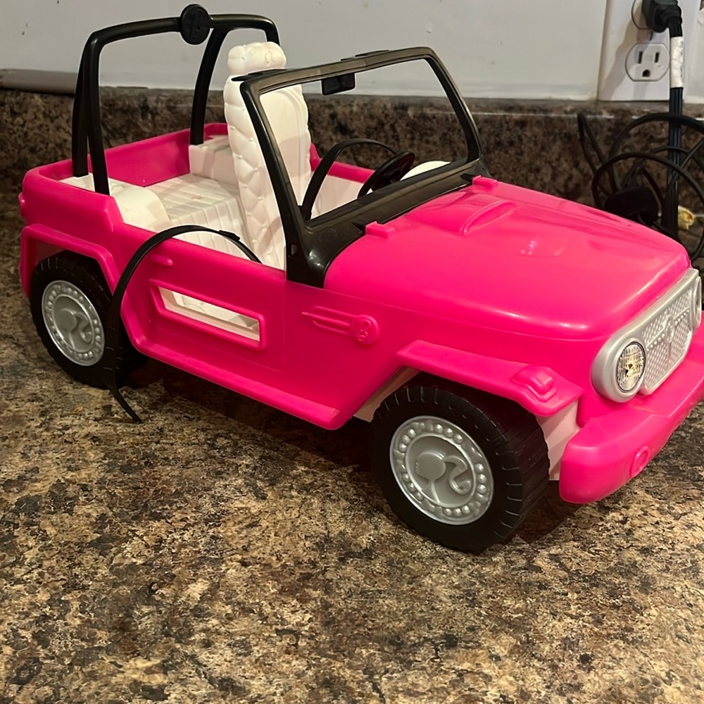 Pink Barbie jeep